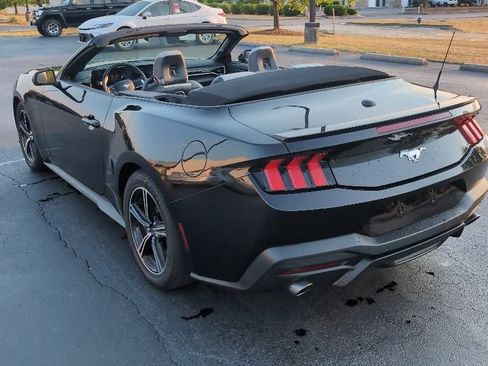 Used 2024 Ford Mustang Premium RWD image 12