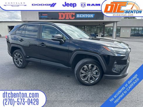 Used 2024 Toyota RAV4 XLE Premium w/ Weather Package AWD/4WD image 1