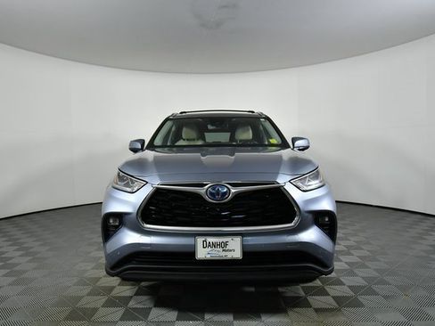 Used 2023 Toyota Highlander Limited image 7