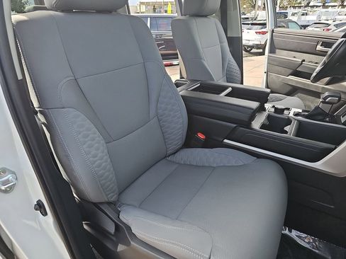 Used 2024 Toyota Tundra SR5 w/ SR5 Convenience Package image 10