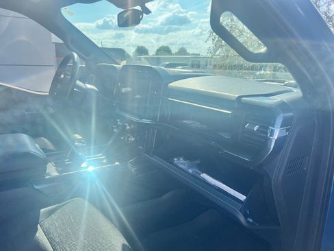 Certified 2022 Ford F150 XLT w/ Equipment Group 302A High image 39