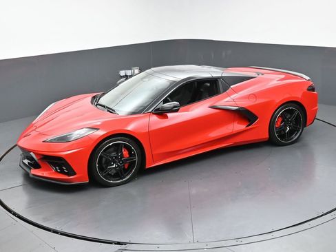 Used 2024 Chevrolet Corvette Stingray Preferred Conv w/ 2LT RWD image 36