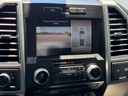 Used 2017 Ford F150 Platinum w/ Equipment Group 701A Luxury RWD image 41