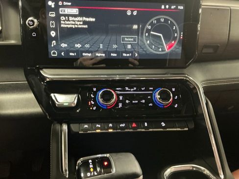 Certified 2025 GMC Sierra 1500 Denali Ultimate image 19