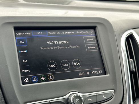 Used 2021 Chevrolet Equinox LT AWD/4WD image 23