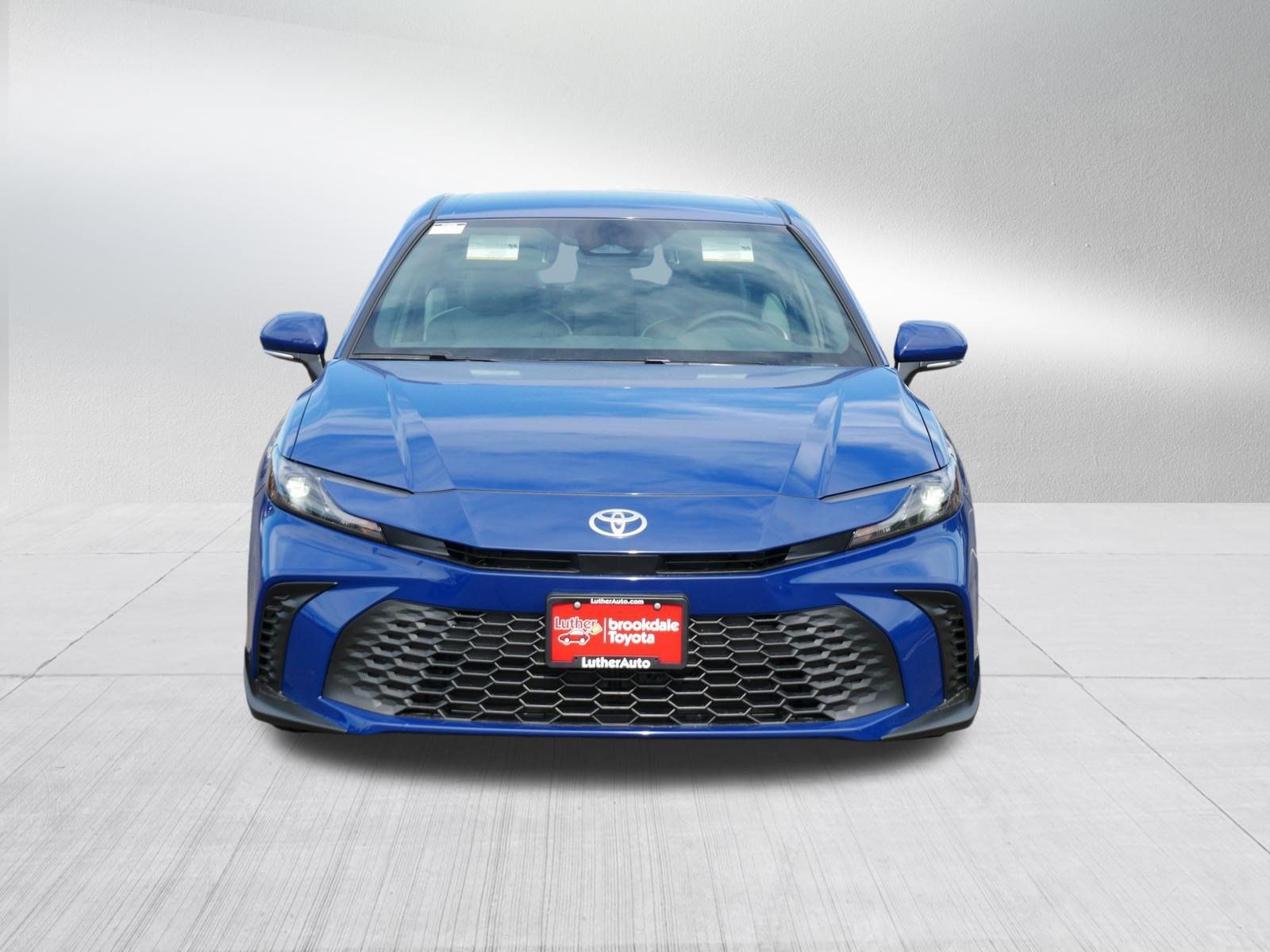 Certified 2026 Toyota Camry SE w/ Convenience Package FWD image 2