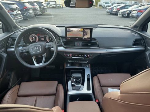 Certified 2024 Audi Q5 2.0T Prestige image 11