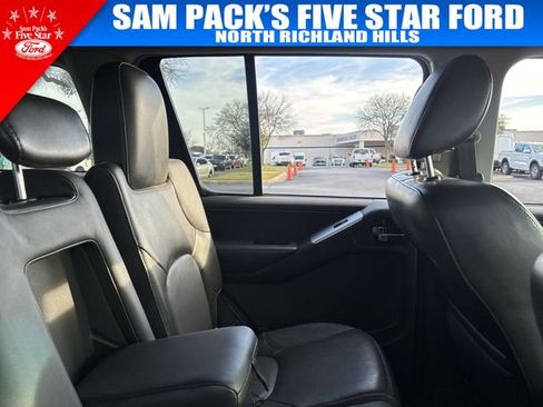 Used 2012 Nissan Pathfinder Silver image 16