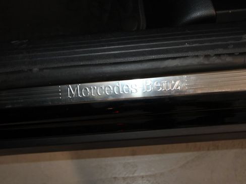 Used 2022 Mercedes-Benz GLB 250 4MATIC image 7