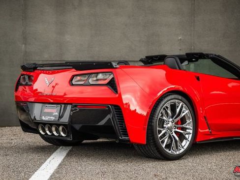 Used 2015 Chevrolet Corvette Z06 w/ 2LZ Preferred Equipment Group image 63