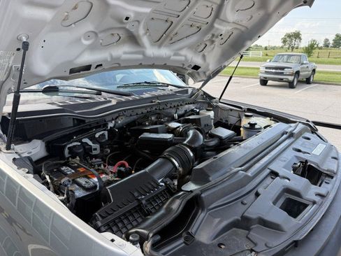 Used 2022 Ford F250 XL w/ Power Equipment Group image 20