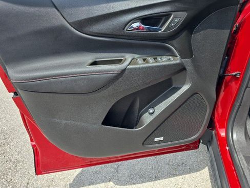 Used 2024 Chevrolet Equinox RS w/ RS Leather Package FWD image 14