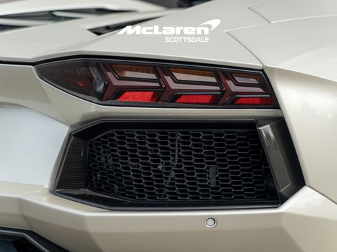 Used 2015 Lamborghini Aventador LP 700-4 image 22