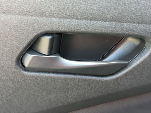 New 2026 Nissan Pathfinder SV w/ SV Premium Package FWD image 27