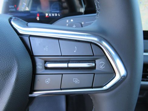 New 2026 Chevrolet Equinox LT image 22