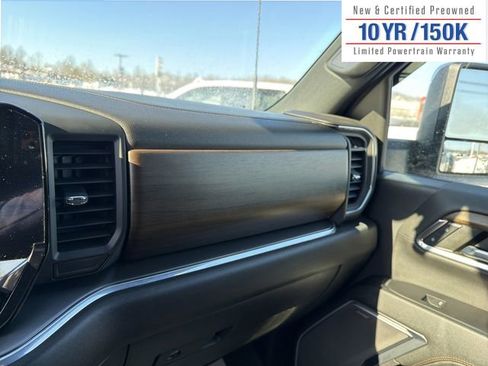 Used 2024 Chevrolet Silverado 3500 High Country w/ High Country Premium Package image 25