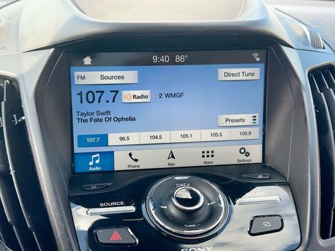 Used 2019 Ford Escape Titanium FWD image 15