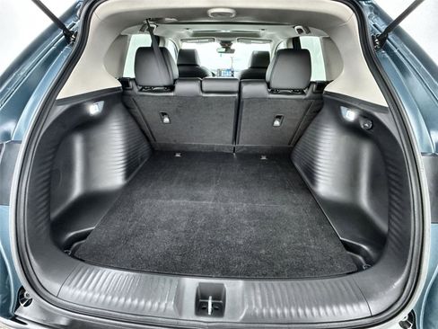 Used 2025 Honda HR-V EX-L image 33