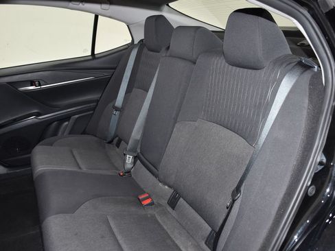 Used 2025 Toyota Camry LE FWD image 28