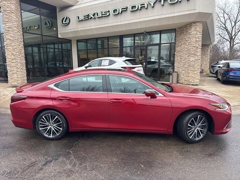 Certified 2024 Lexus ES 350 w/ Premium Package image 2