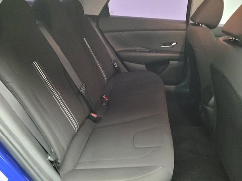 Used 2021 Hyundai Elantra SEL FWD image 19