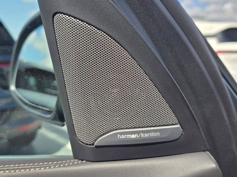 New 2026 BMW X5 xDrive50e image 24