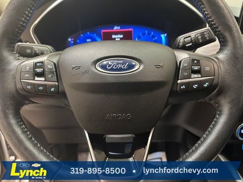 Used 2020 Ford Escape Titanium w/ Titanium Premium Package 2.0 AWD/4WD image 11