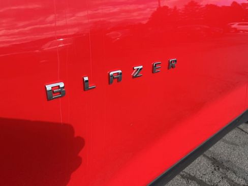 Used 2019 Chevrolet Blazer LT image 30