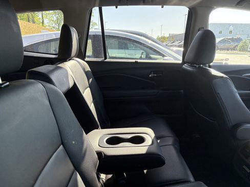 Used 2019 Honda Pilot EX-L image 11
