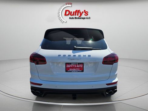 Used 2018 Porsche Cayenne S AWD/4WD image 36
