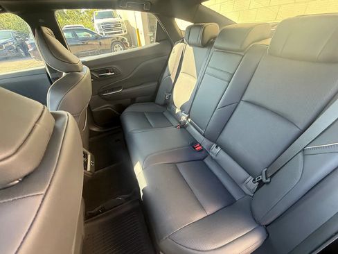 Used 2023 Toyota Crown AWD/4WD image 33