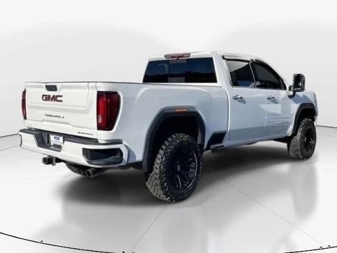 Used 2022 GMC Sierra 2500 Denali image 3