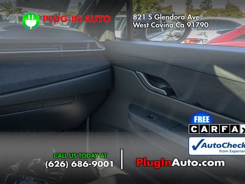 Used 2023 Fisker Ocean Extreme image 19