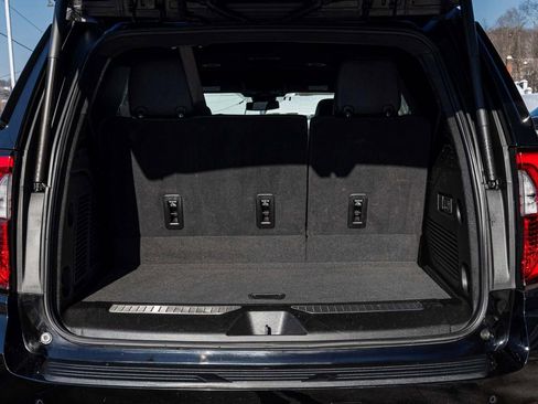 Used 2025 GMC Yukon Denali image 32