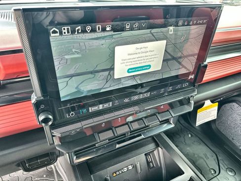 New 2026 GMC Hummer EV 3X w/ Carbon Fiber Edition Package AWD/4WD image 28