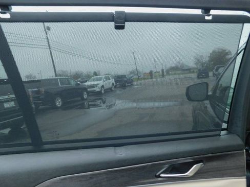 Used 2024 Jeep Grand Cherokee L Limited w/ Luxury Tech Group II image 28