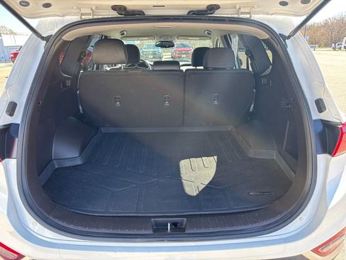 Used 2019 Hyundai Santa Fe SEL image 12