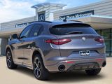 Used 2023 Alfa Romeo Stelvio Veloce image 4