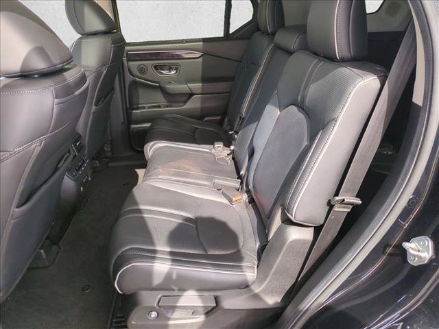 Certified 2025 Honda Pilot Elite image 21