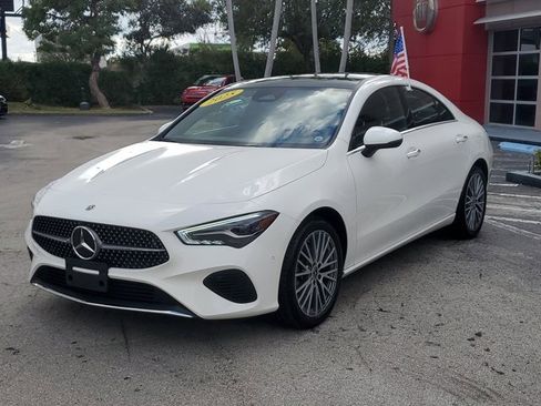 Used 2025 Mercedes-Benz CLA 250 image 3