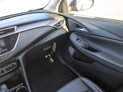 Used 2021 Buick Encore GX Essence w/ Advanced Technology Package image 17