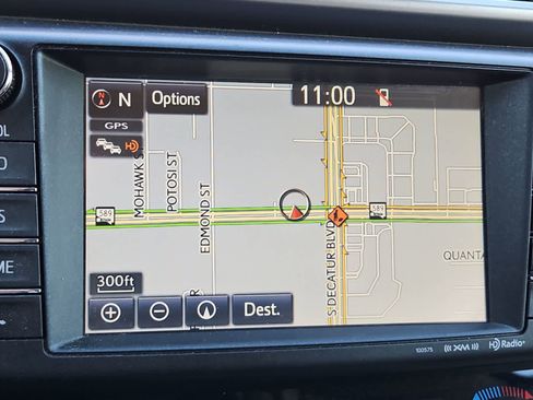 Used 2016 Toyota RAV4 Limited image 32