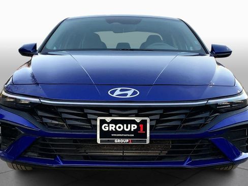 Used 2024 Hyundai Elantra SEL image 4