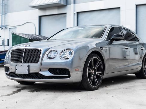 Used 2017 Bentley Flying Spur S V8 AWD/4WD image 5