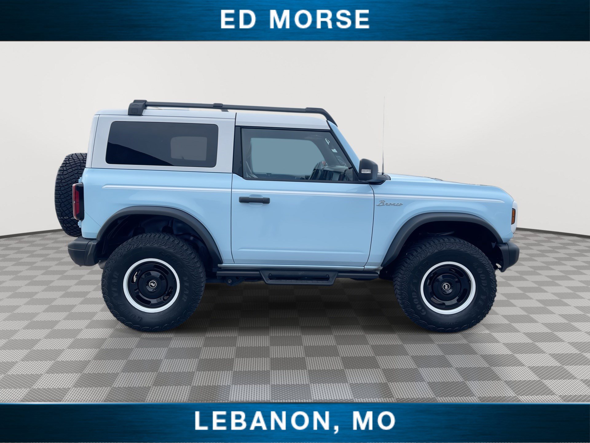 Certified 2024 Ford Bronco Heritage Edition AWD/4WD image 9