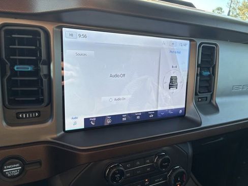 Used 2022 Ford Bronco Outer Banks image 31