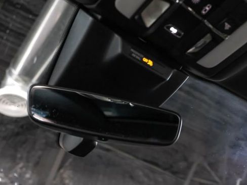 Used 2019 Porsche Macan S AWD/4WD image 28