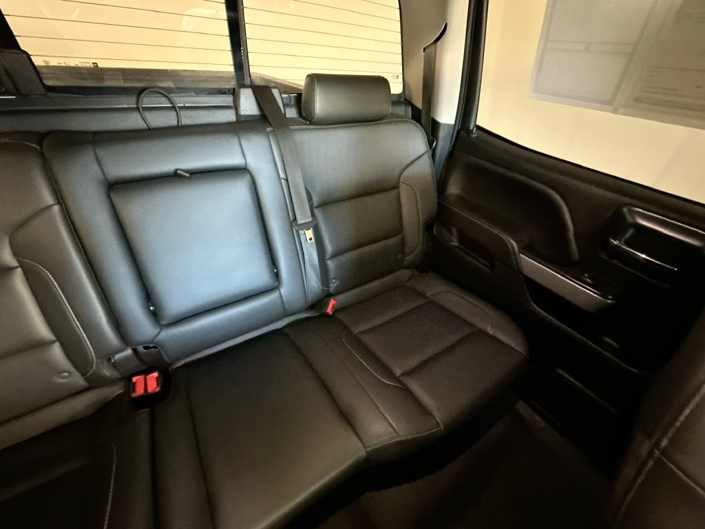 Used 2018 Chevrolet Silverado 2500 LT w/ LT Convenience Package AWD/4WD image 14