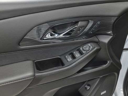 Used 2023 Chevrolet Traverse High Country w/ LPO, Floor Liner Package FWD image 13