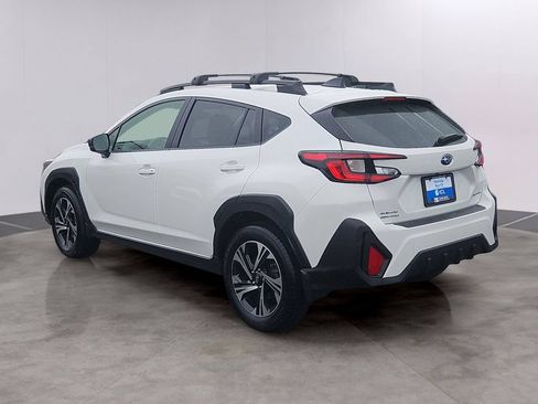 Used 2025 Subaru Crosstrek 2.5i Premium AWD/4WD image 4